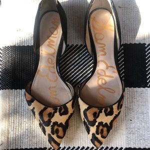 Leopard ballet flats